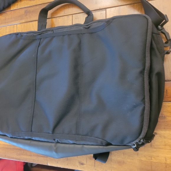 Timbuk2 laptop messenger bag - Picture 3 of 16